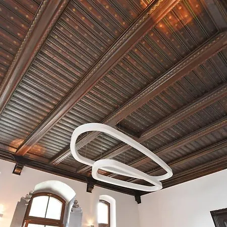 6,5 Luxury - - 3 Bedrooms - 2 Bathrooms Zwickau