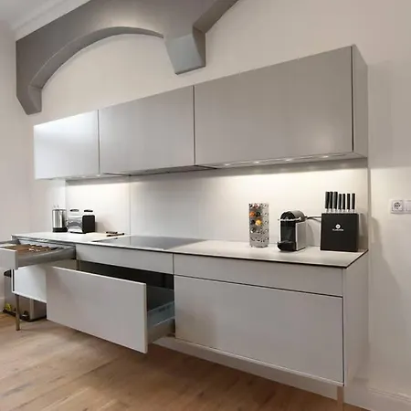 Apartment 6,5 Luxury - - 3 Bedrooms - 2 Bathrooms *