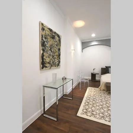 6,5 Luxury - - 3 Bedrooms - 2 Bathrooms Apartment *